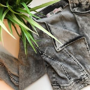 Vintage crop denim jacket